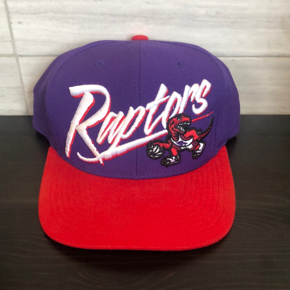 Vintage Mitchell & Ness Toronto Raptors SnapBack